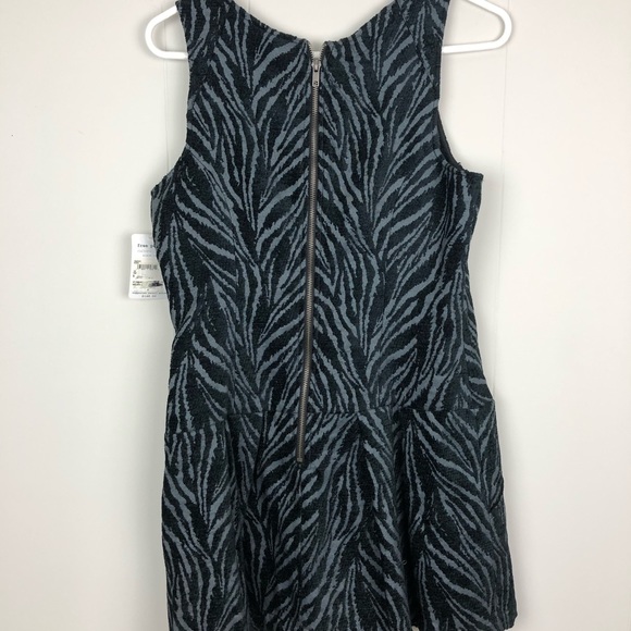 🦄 Free People Mini Dress - Picture 3 of 4